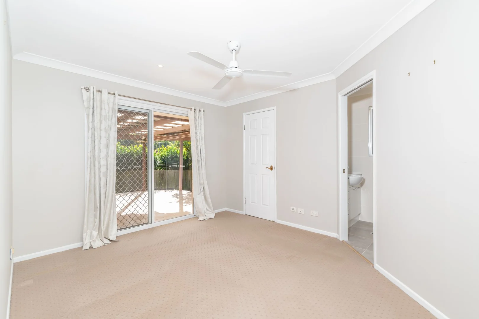 Additional image 4 of 5 Oakblue Crescent, Kallangur QLD 4503