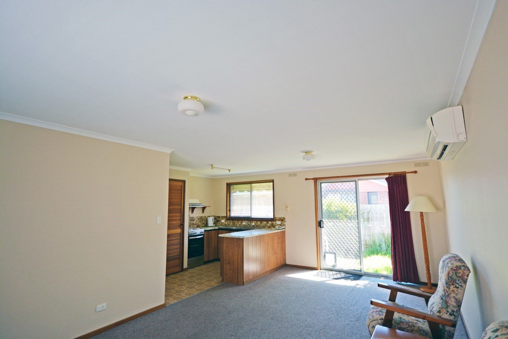 2/9 Harders Street, Portland VIC 3305, Image 1