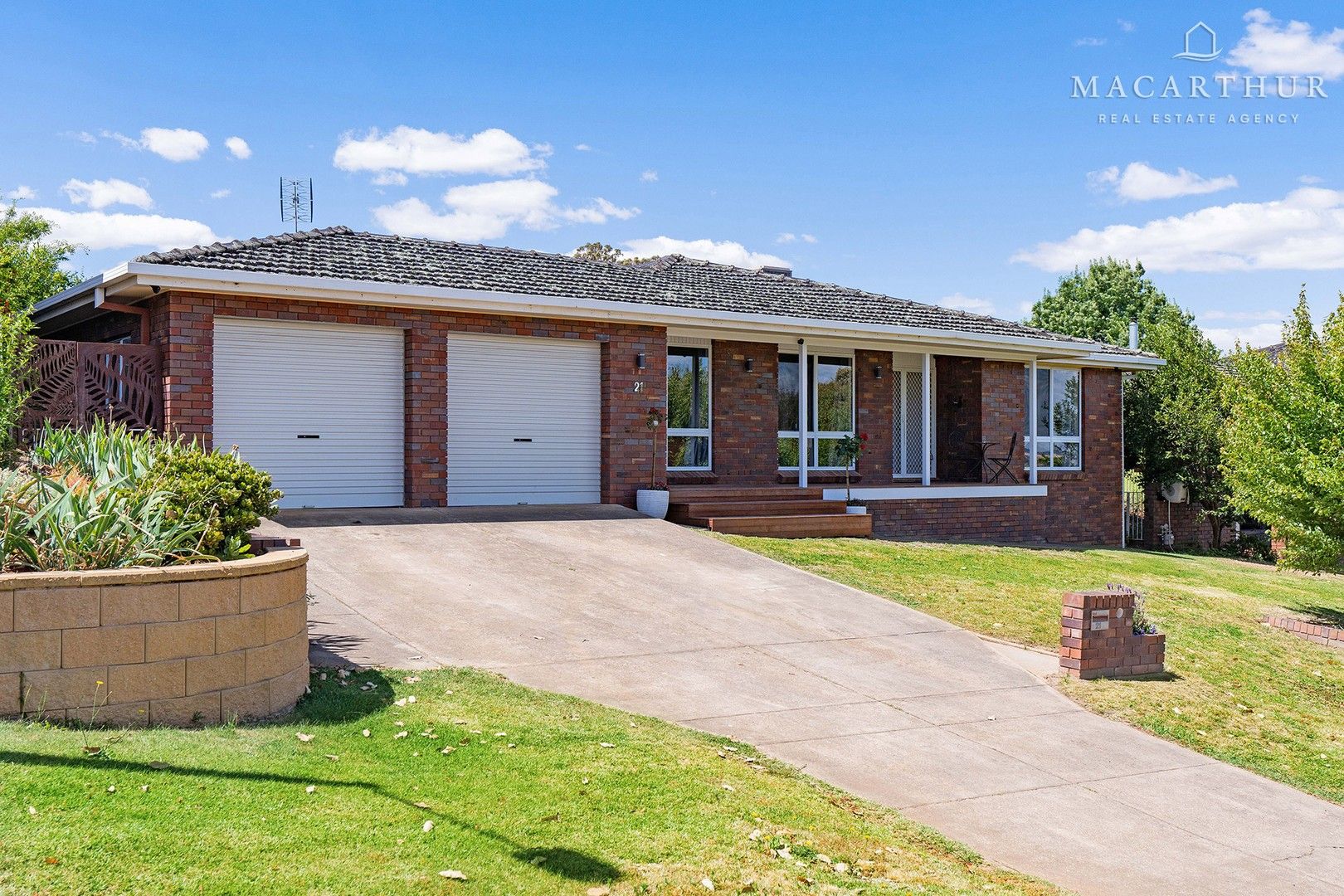 21 Henwood Avenue, Kooringal NSW 2650 Domain