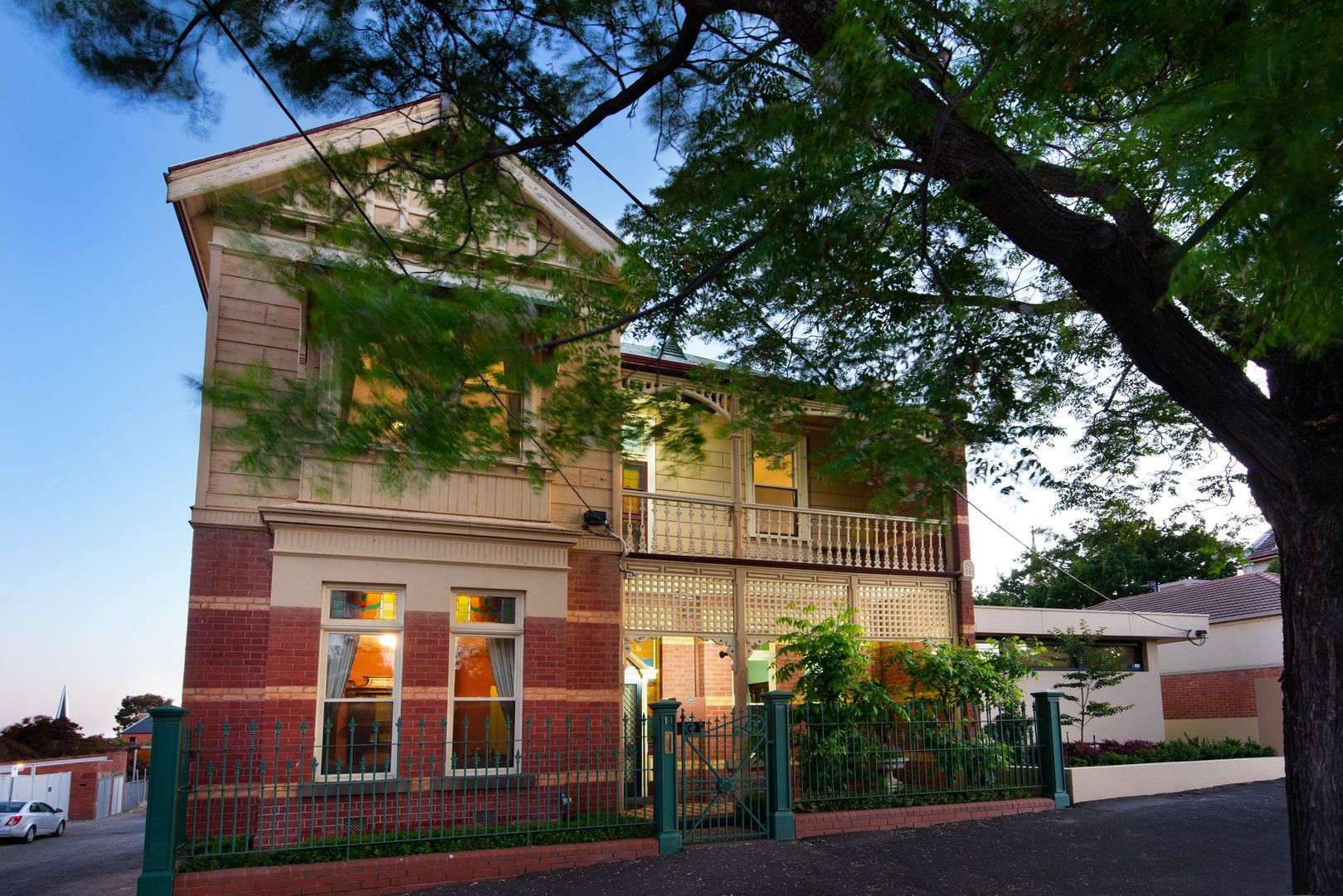 11 Rowan Street, Bendigo VIC 3550 Domain