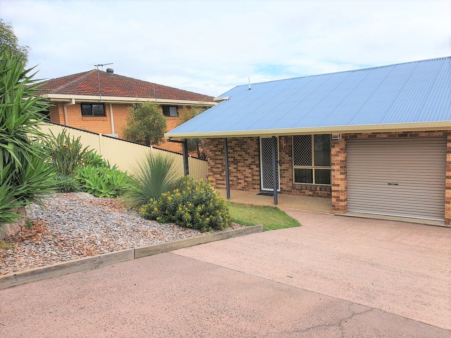 2 bedrooms Apartment / Unit / Flat in 2/22 Pendara Crescent LISMORE HEIGHTS NSW, 2480