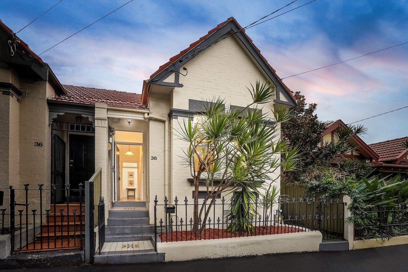 4 bedrooms Semi-Detached in 38 London Street ENMORE NSW, 2042