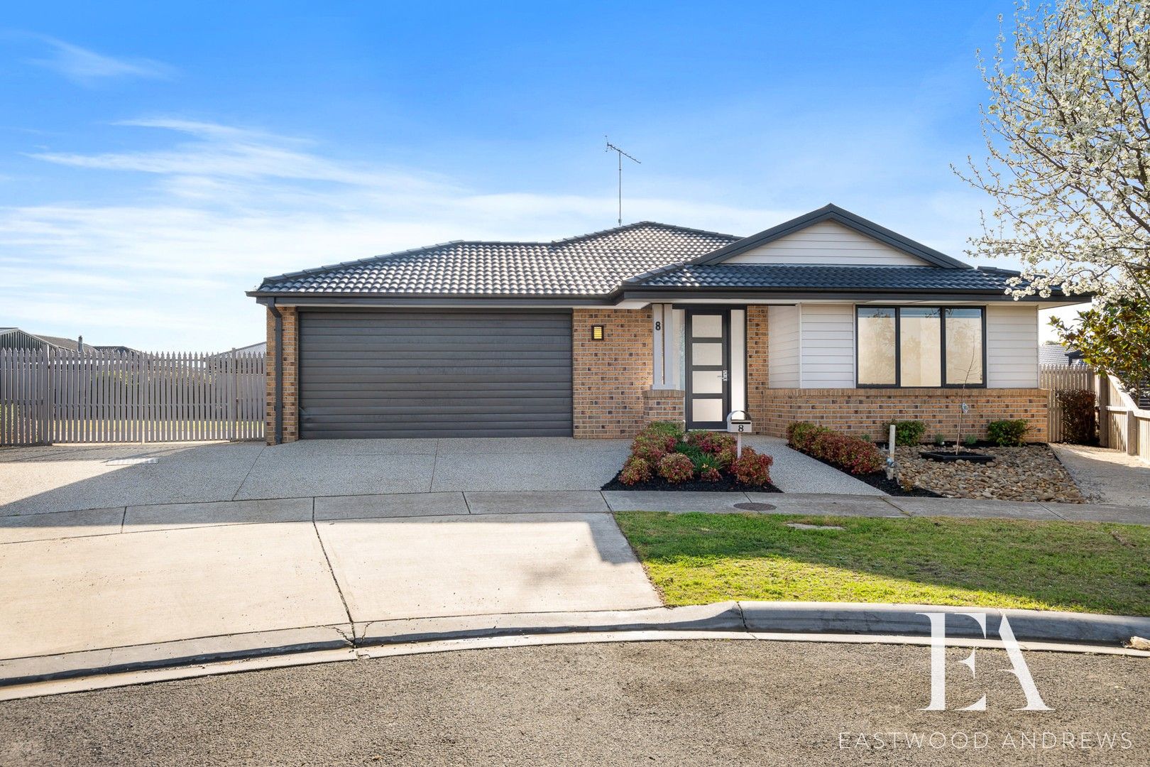 8 Oliver Court, Bannockburn VIC 3331, Image 0