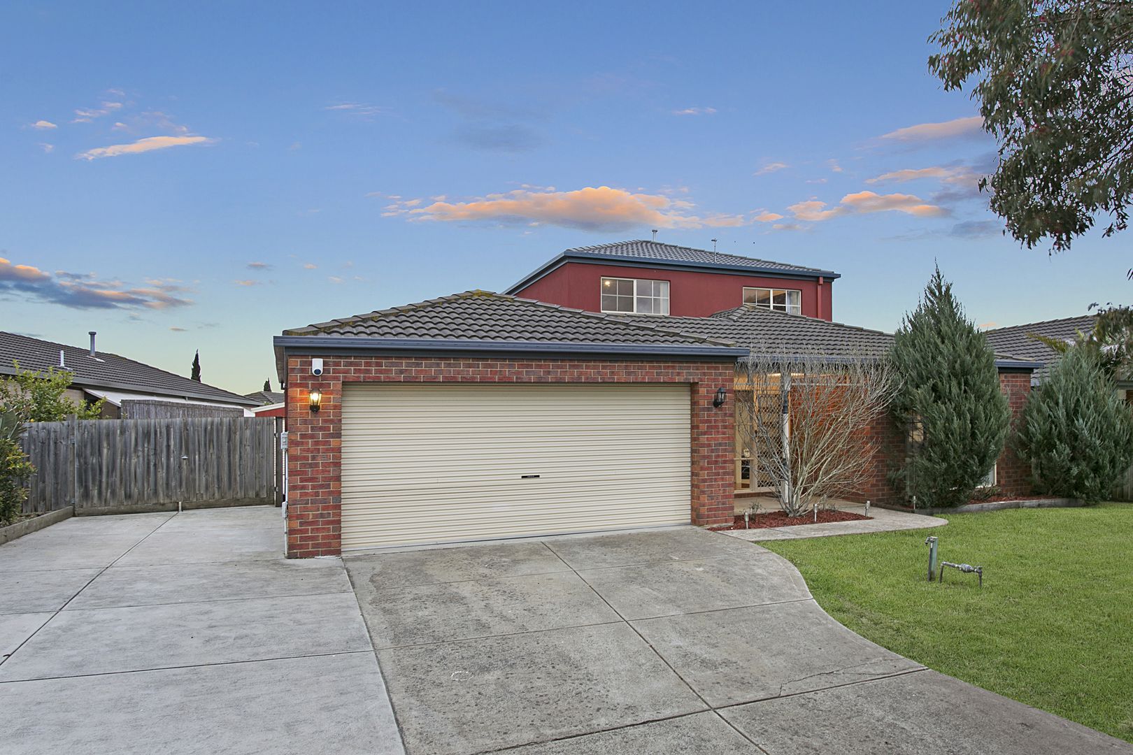 9 Dunmore Court, Cranbourne Property History & Address Research Domain