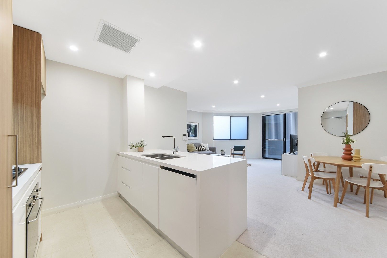 2 bedrooms Apartment / Unit / Flat in 18/319-323 Peats Ferry Road ASQUITH NSW, 2077
