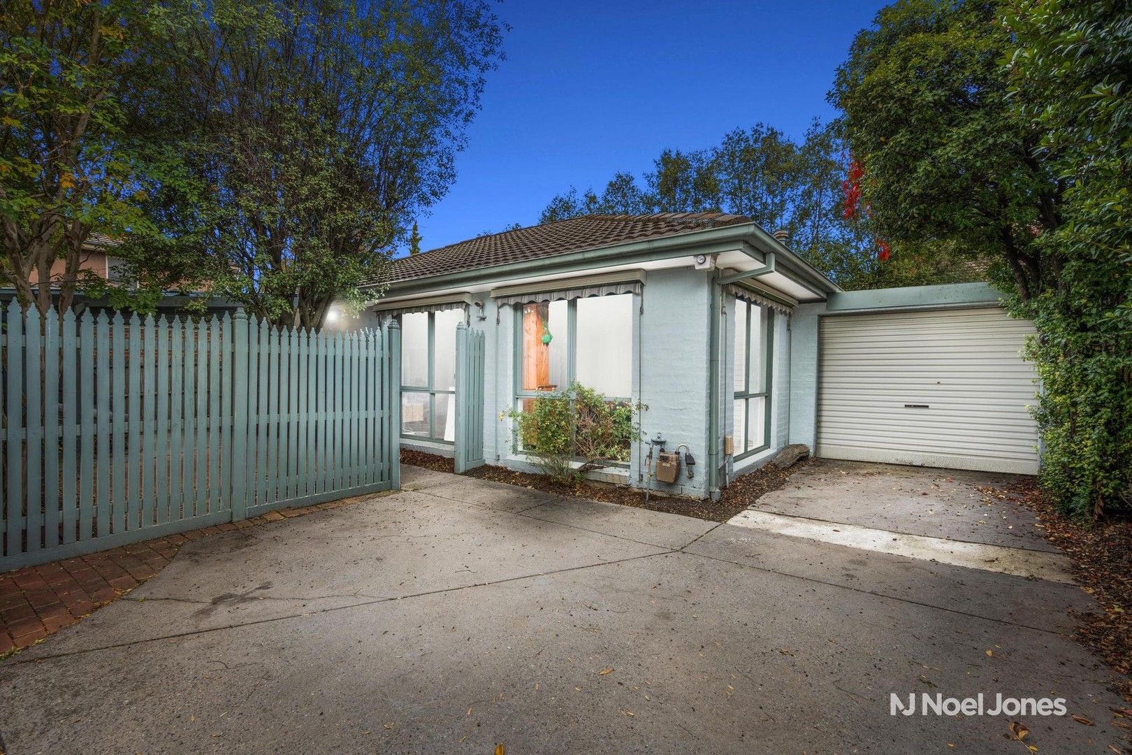 2/28 Victoria Avenue, Mitcham VIC 3132, Image 0