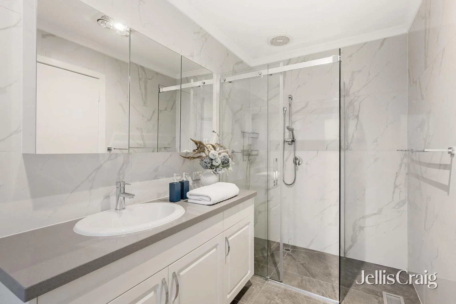 Additional image 11 of 10 Sabason Court, Doncaster East VIC 3109