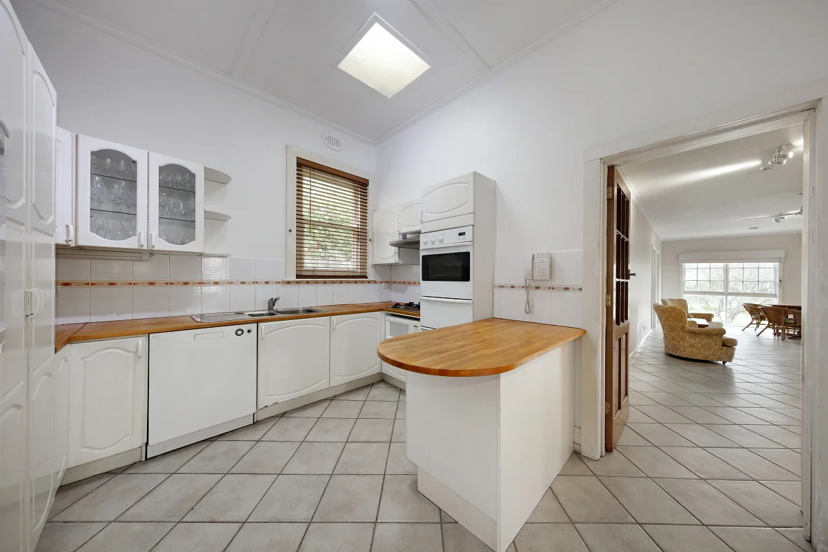 Additional image 4 of 35 Eddys Grove, Bentleigh VIC 3204