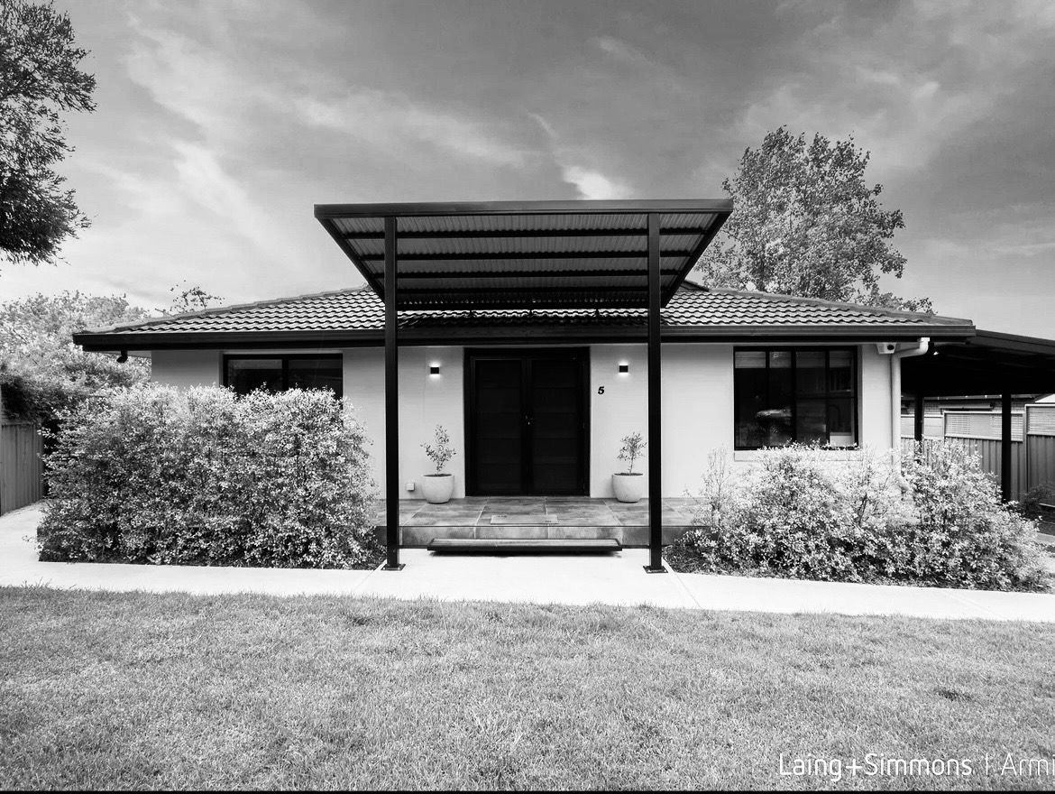 5 St Johns Avenue, Armidale NSW 2350, Image 0