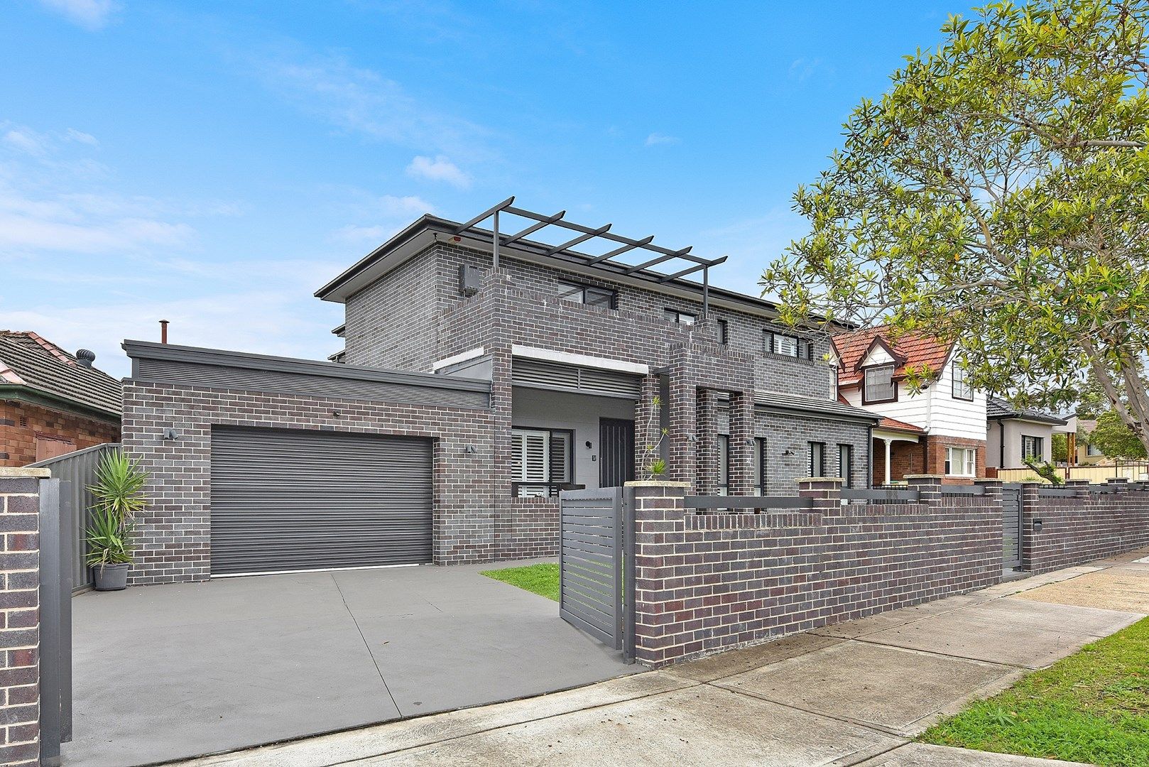 27 Paxton Avenue, Belmore NSW 2192, Image 0