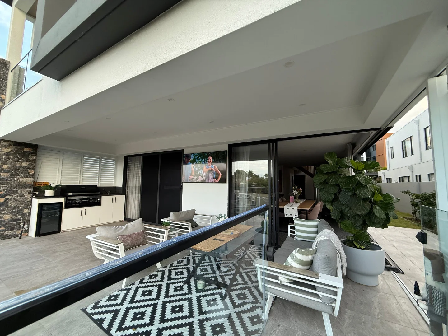 Additional image 29 of 5040 Harbourview Drive, Hope Island QLD 4212