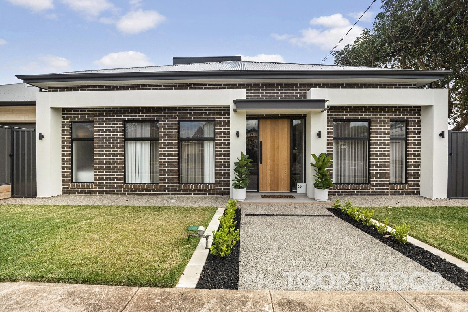 4 bedrooms House in 25 Breaker Street ST MORRIS SA, 5068