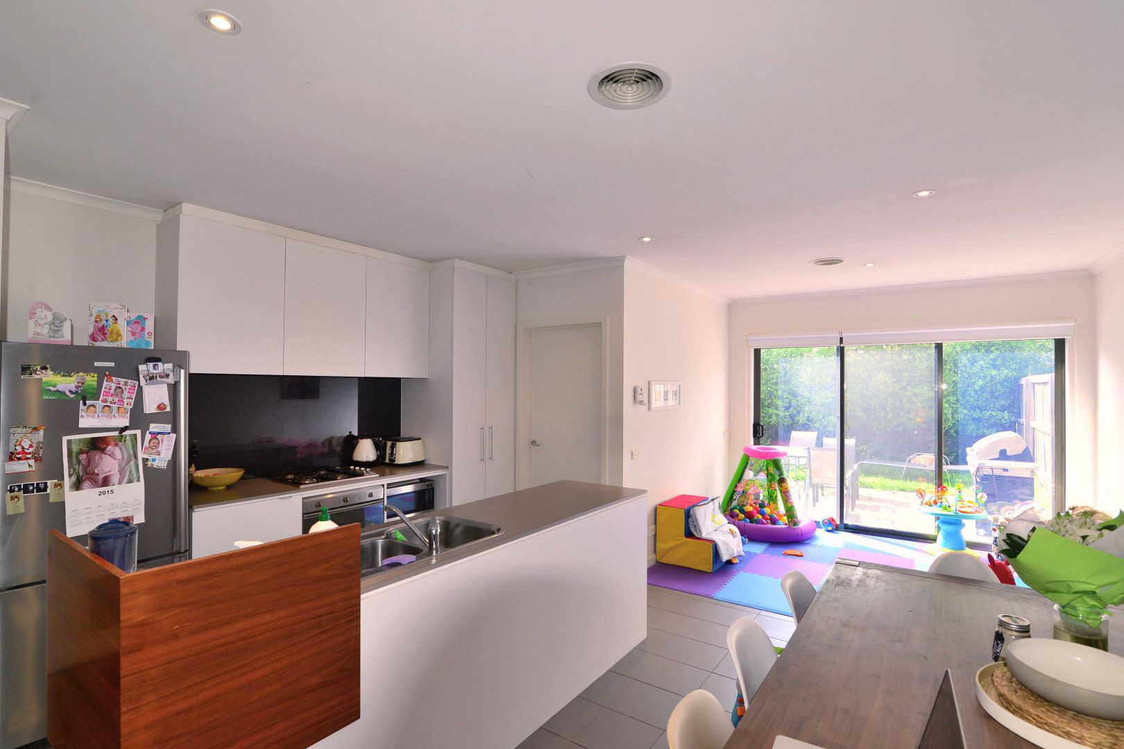 13 Liverpool Street, Mulgrave VIC 3170 Townhouse For Rent 650 Domain