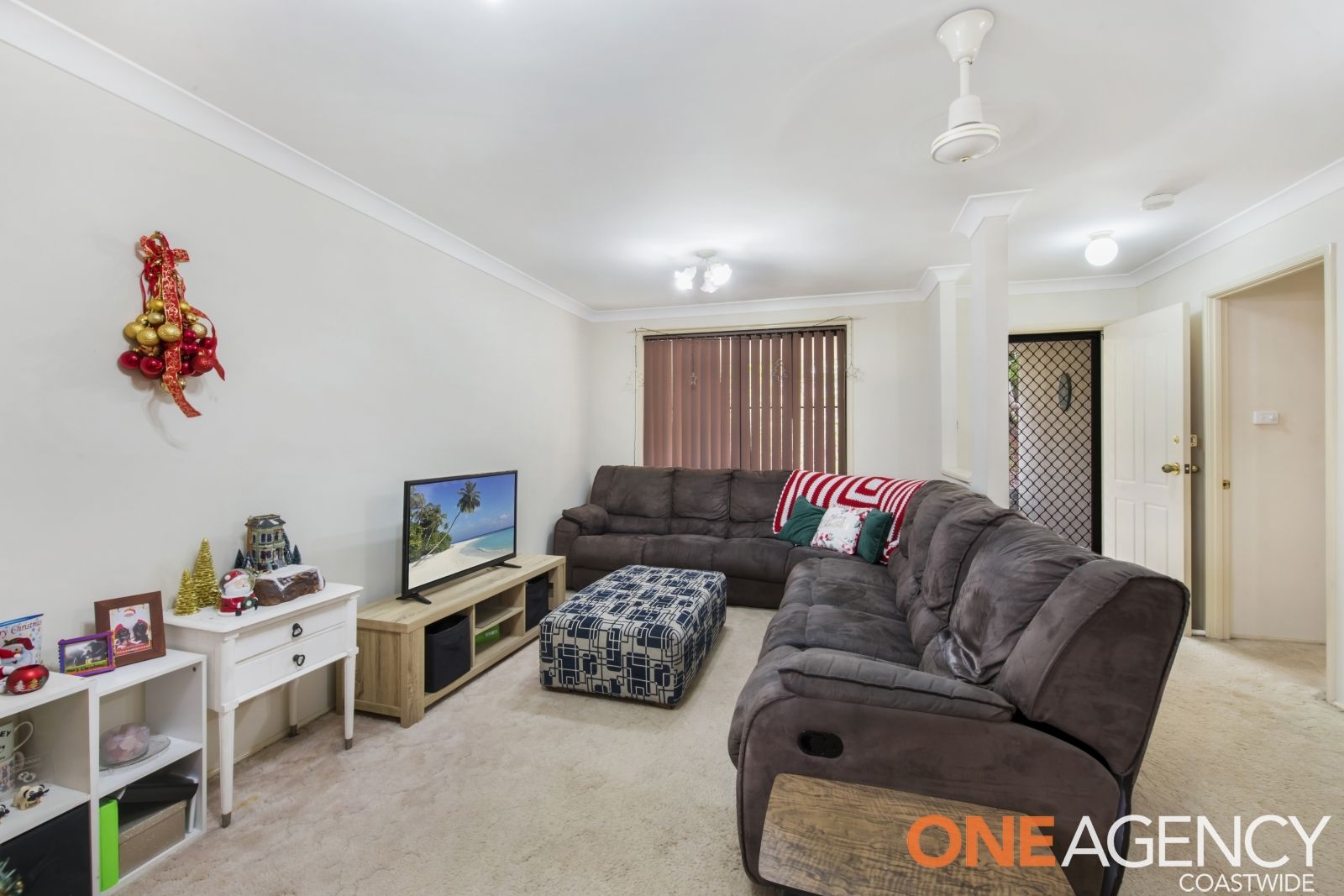 5 Nelmes Road, Blue Haven NSW 2262, Image 2