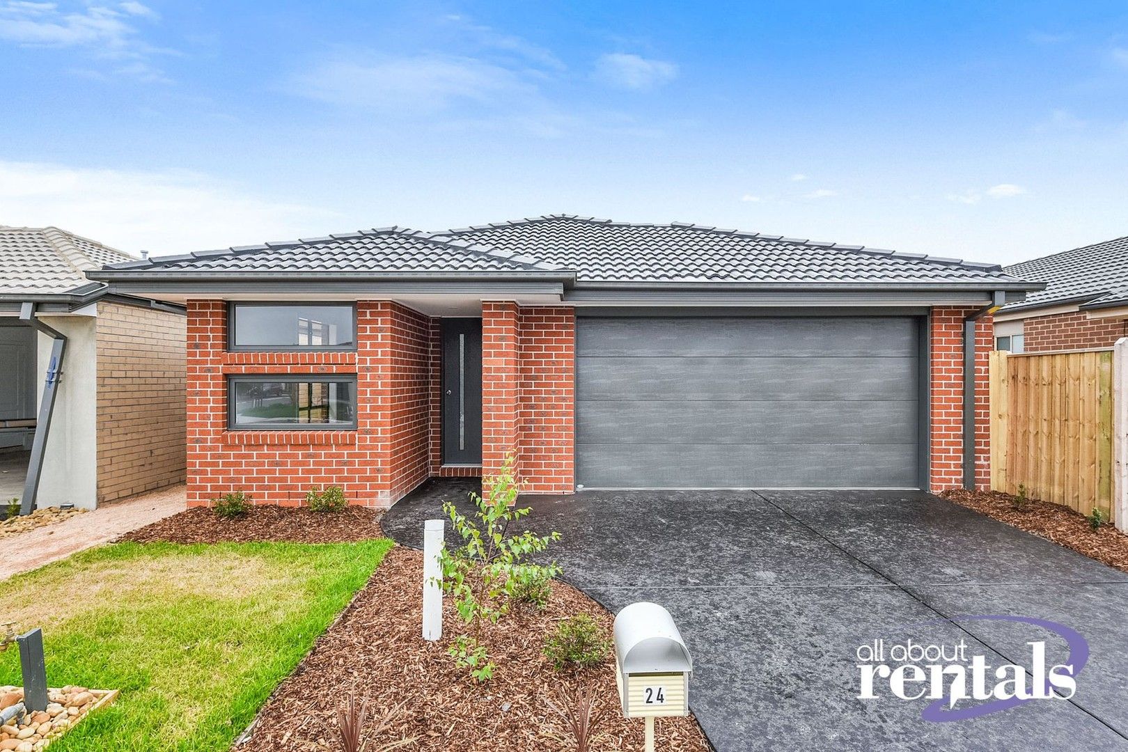 3 bedrooms House in 24 Lotus Street PAKENHAM VIC, 3810