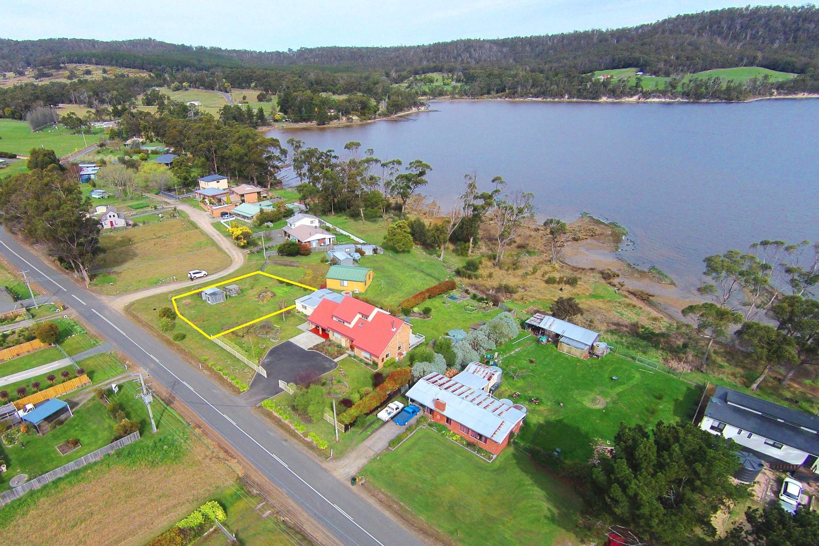 2 Challis Crescent, Deep Bay TAS 7112, Image 1