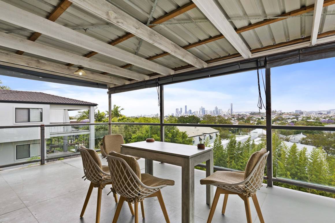 8 Dilkera Street Balmoral 4171 - Image 6