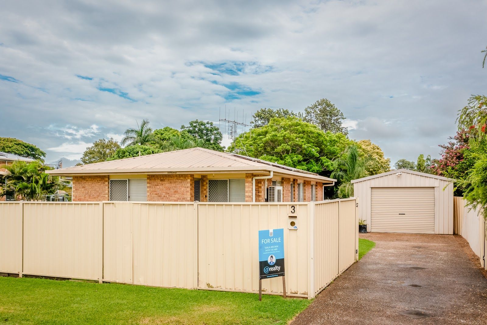 3 Hinkler Avenue, Bundaberg North QLD 4670, Image 1
