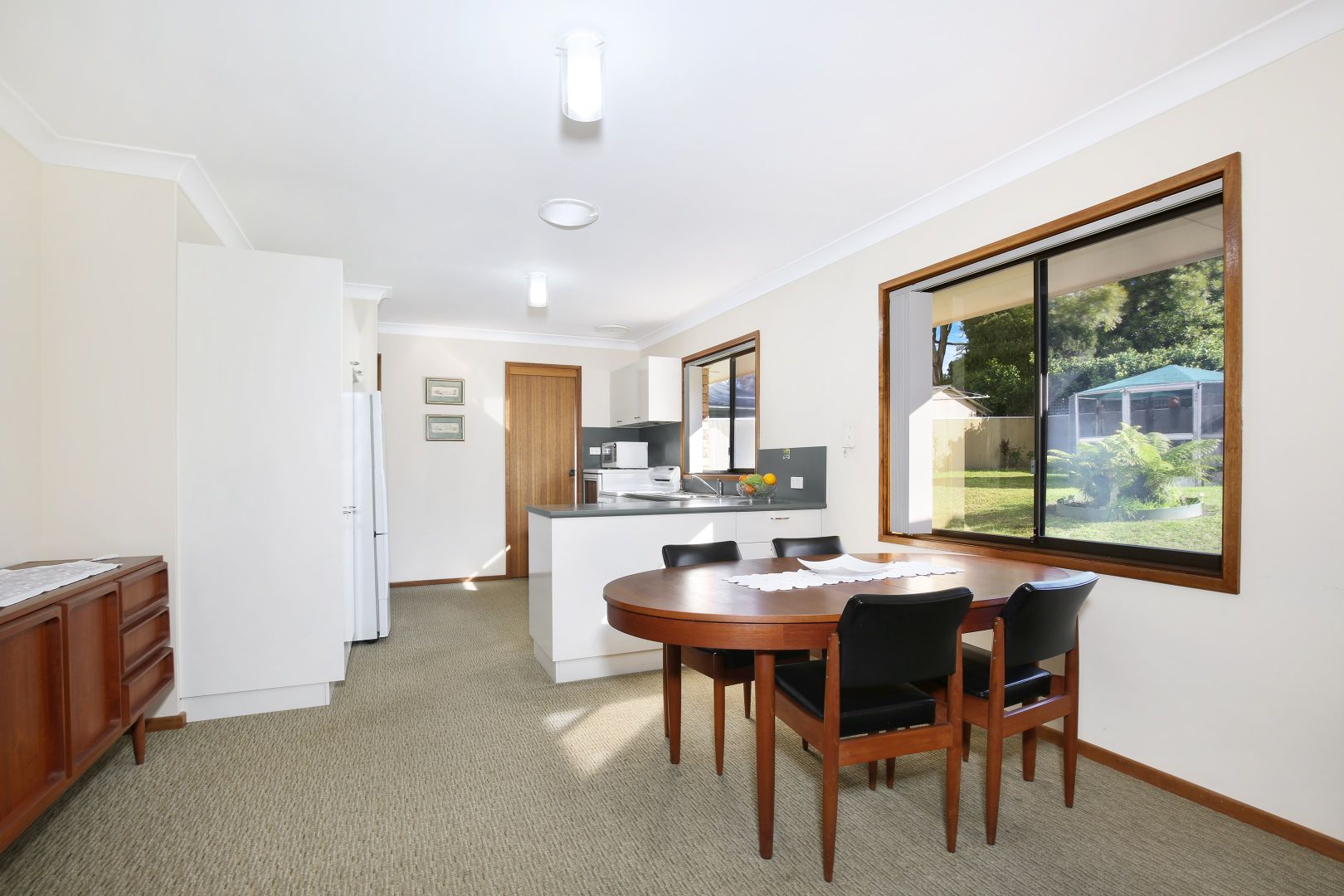 2/10 John Street, Gwynneville NSW 2500, Image 2