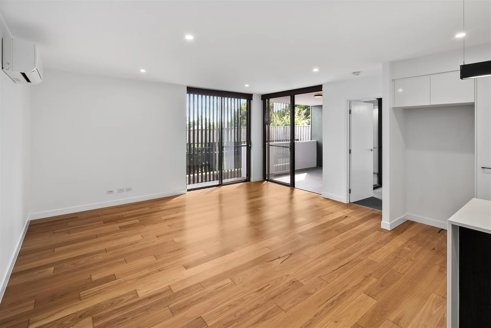 Additional image 2 of 202/40 Donaldson Street, Greenslopes QLD 4120