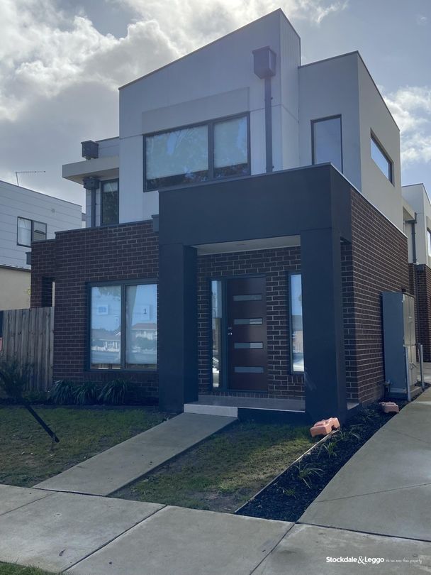 2 bedrooms Townhouse in 8/786 Princes Highway SPRINGVALE VIC, 3171