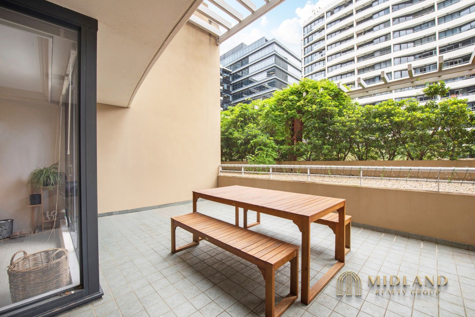 1 bedrooms Apartment / Unit / Flat in 105/1 Sergeants Lane ST LEONARDS NSW, 2065