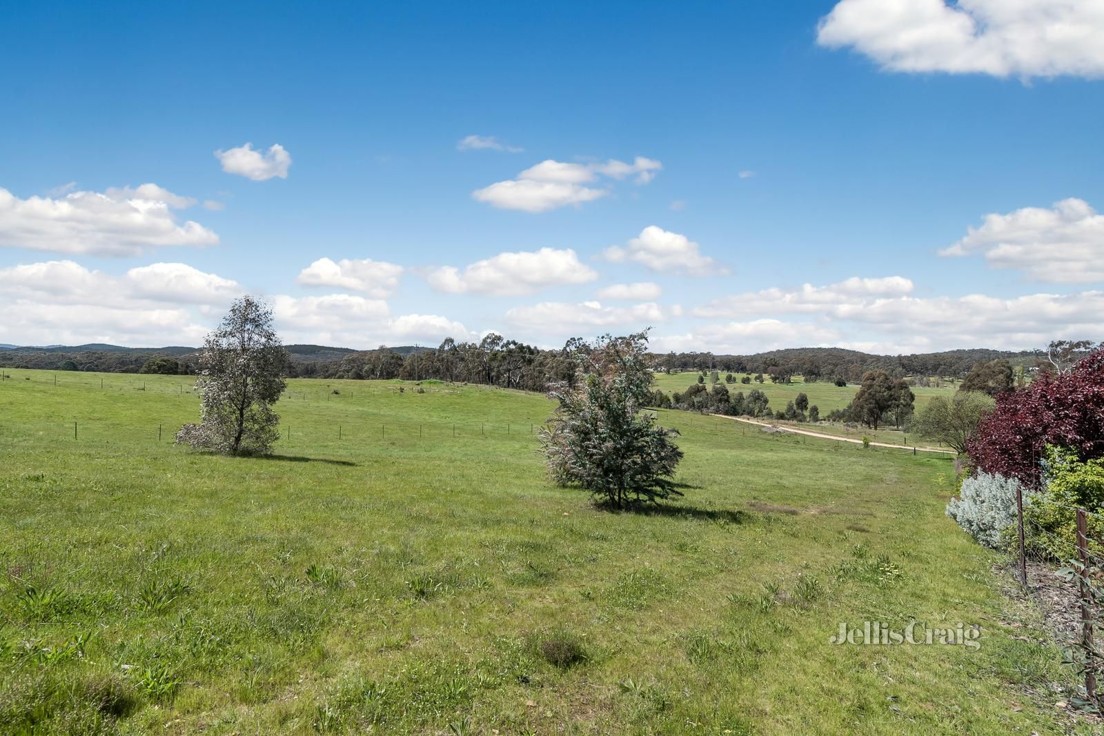 CA 32, 47 Happy Valley Road, Castlemaine VIC 3450, Image 2