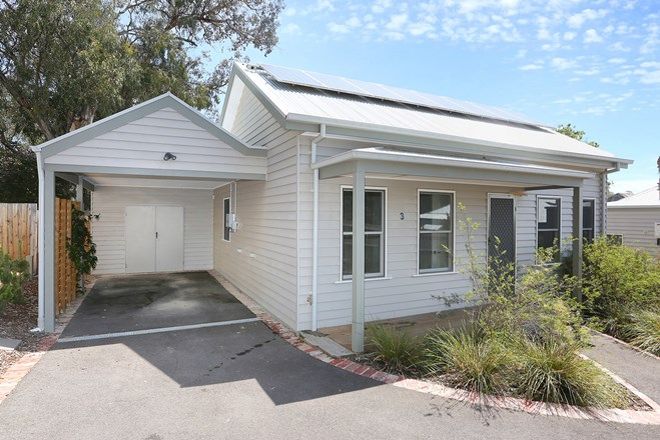 Picture of 3/960 Heidelberg Kinglake Road, HURSTBRIDGE VIC 3099