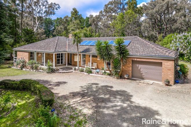 Picture of 49 Garner Quadrant, WOODEND VIC 3442