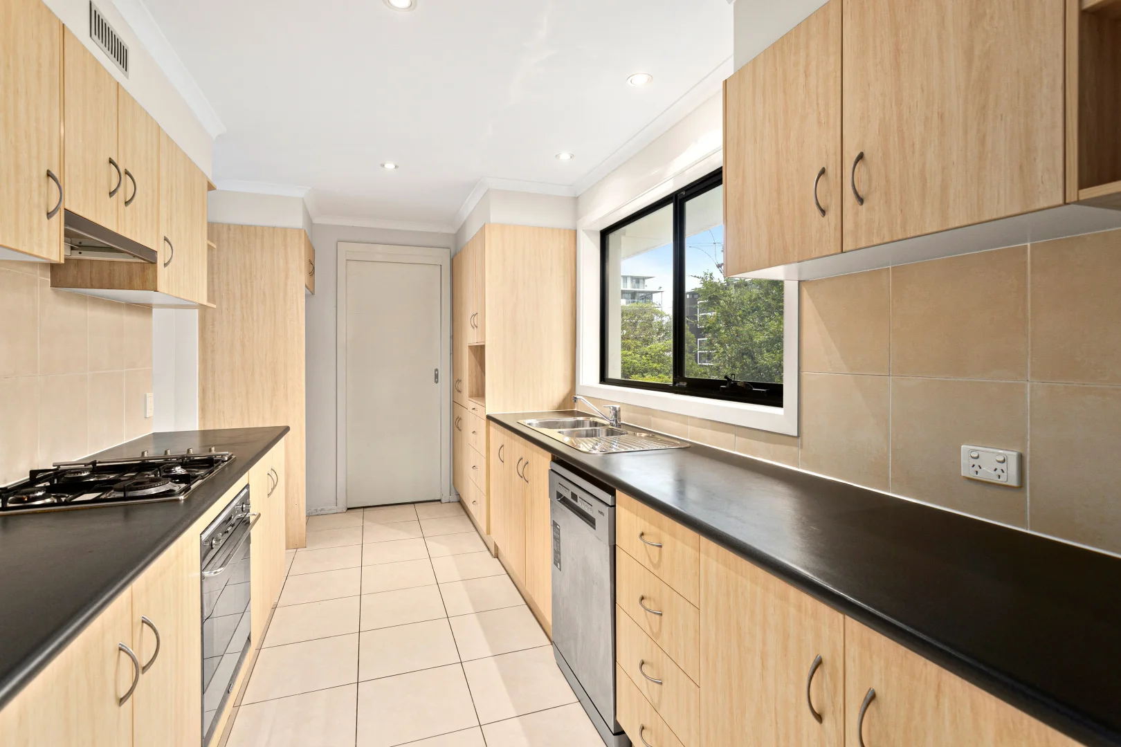 Additional image 4 of 4/110 Kembla Street, Wollongong NSW 2500