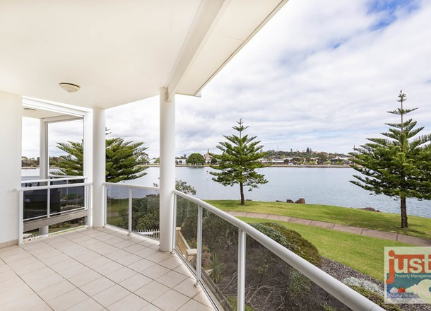 3/62 Marabank Loop, Bunbury WA 6230