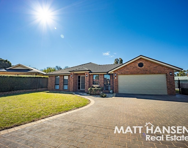 8 Hastings Court, Dubbo NSW 2830