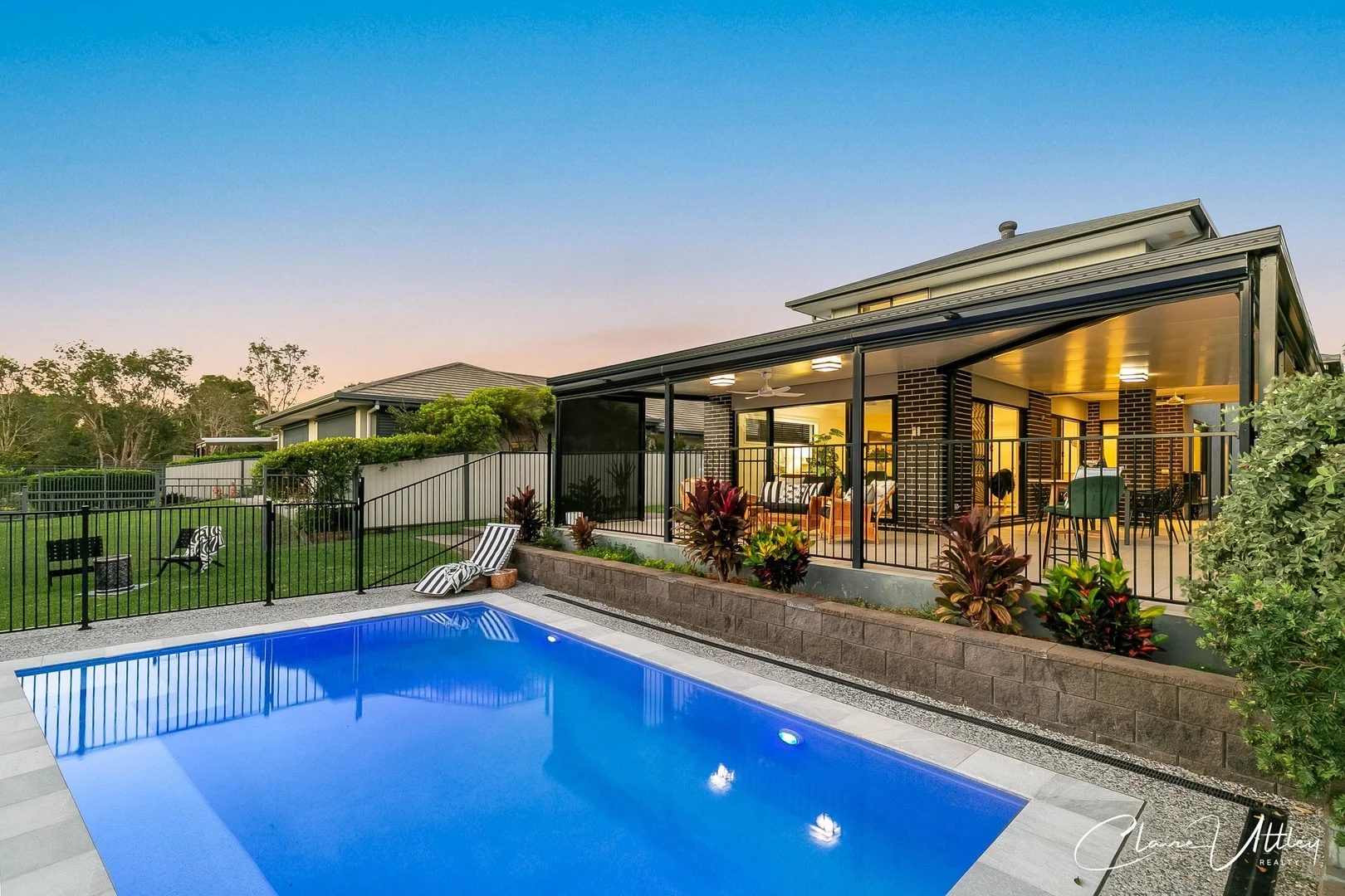 10 Foxtail Crescent, Banksia Beach QLD 4507