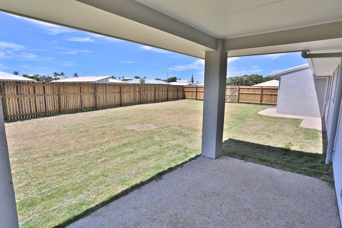 2 Aqua Lane, Mulambin QLD 4703, Image 1