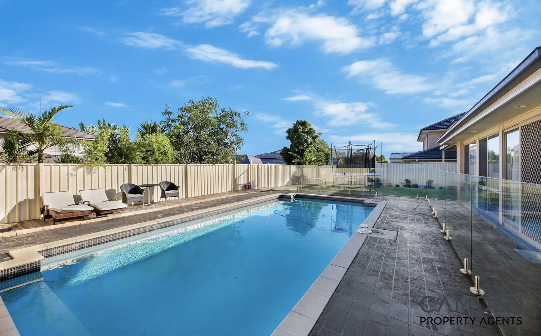 18 Oatley Circuit, Harrington Park NSW 2567