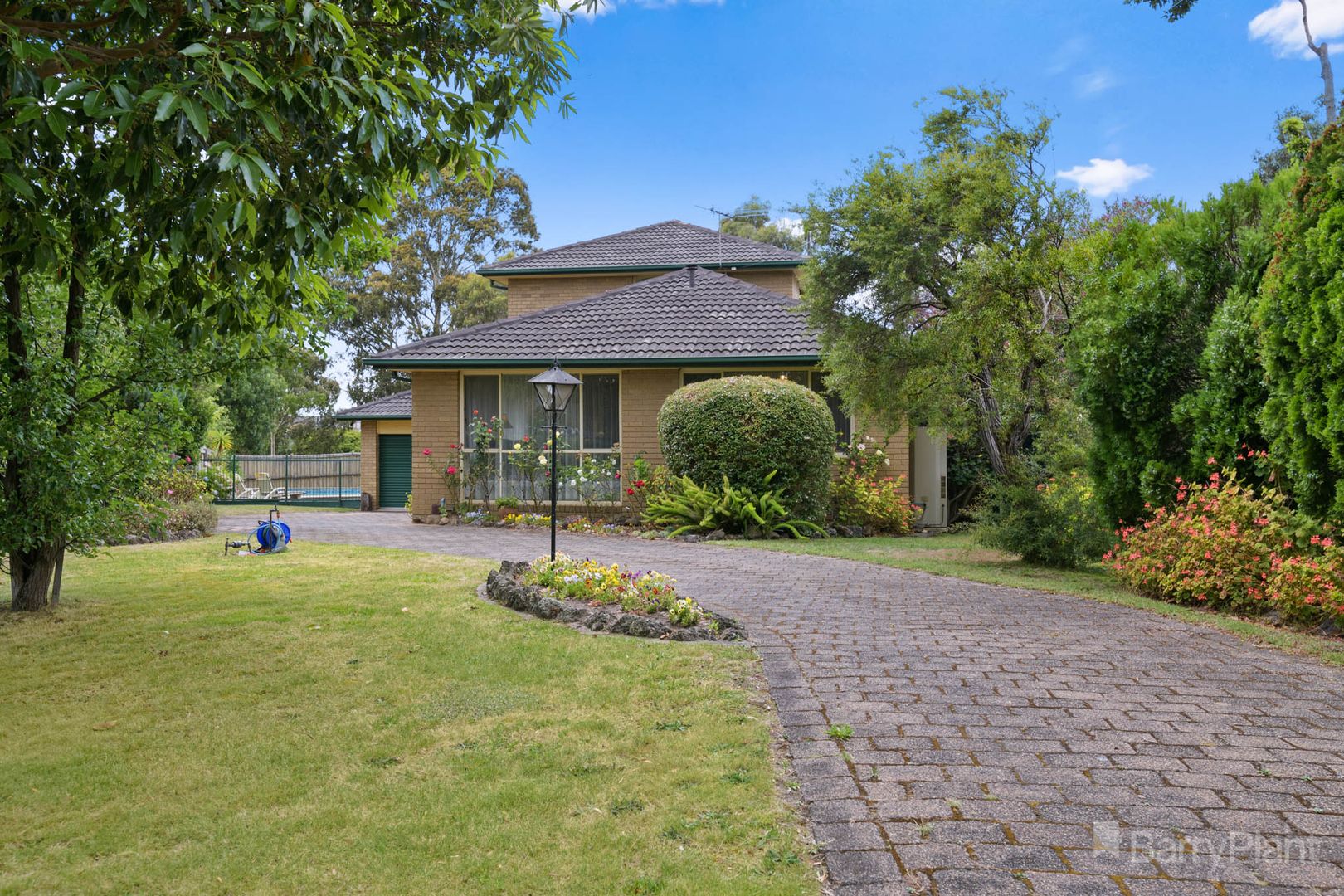 6 Parklands Court, Narre Warren VIC 3805, Image 2