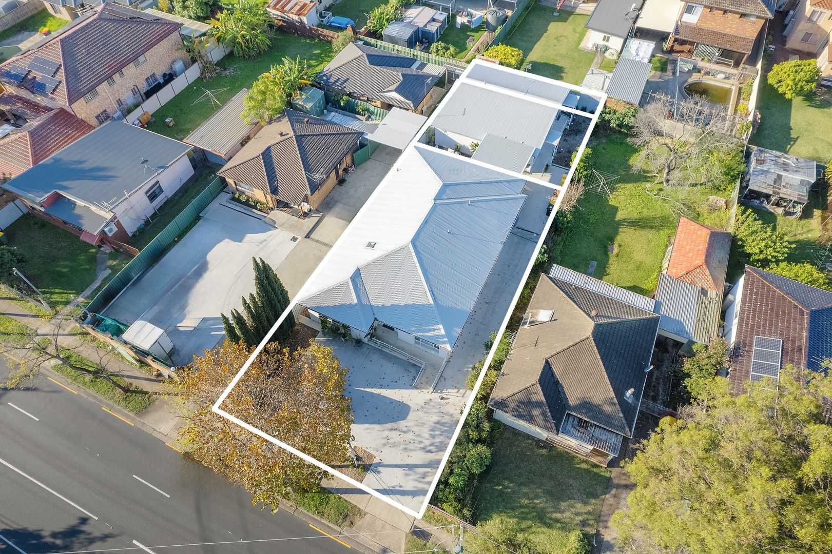 6 bedrooms House in 495 The Horsley Drive FAIRFIELD NSW, 2165