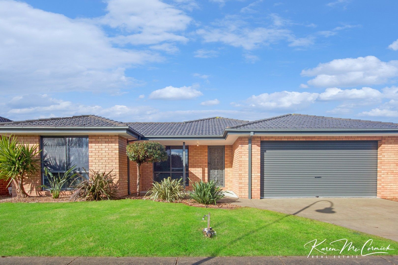 4 bedrooms House in 33 Proctor Road LONGWARRY VIC, 3816