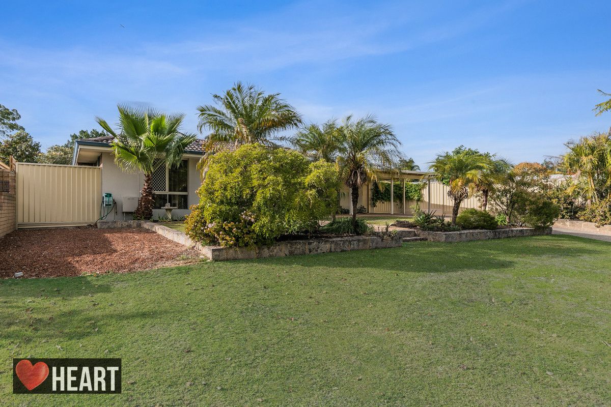 8 Bucknell Road, Bibra Lake WA 6163 Domain