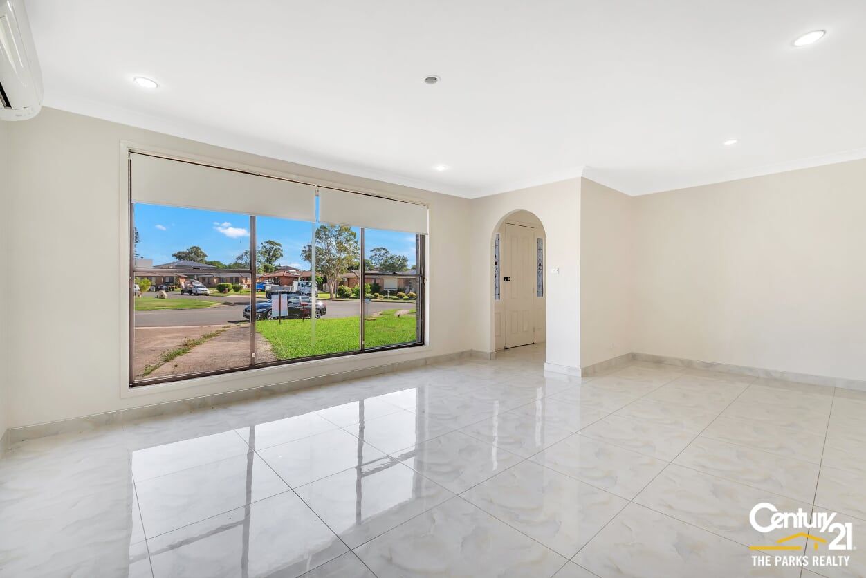 5 Shelley Place, Wetherill Park NSW 2164, Image 1
