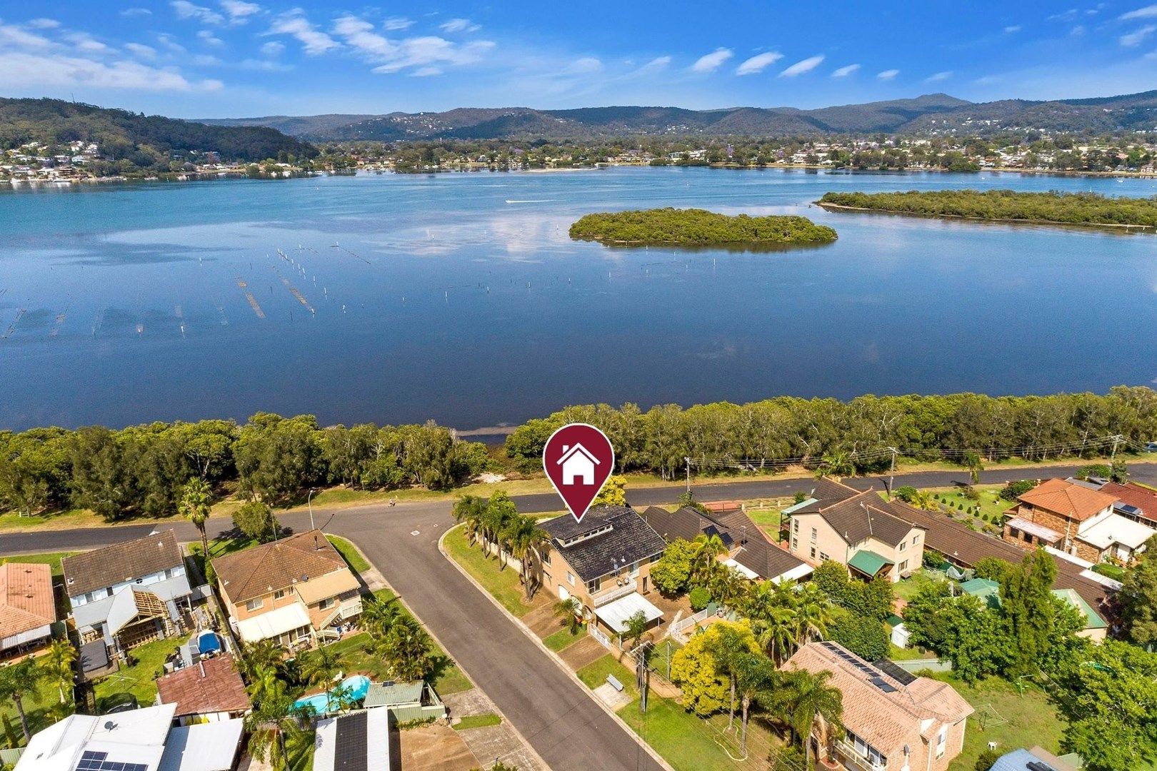 9 Weatherly Parade, St Huberts Island NSW 2257, Image 0