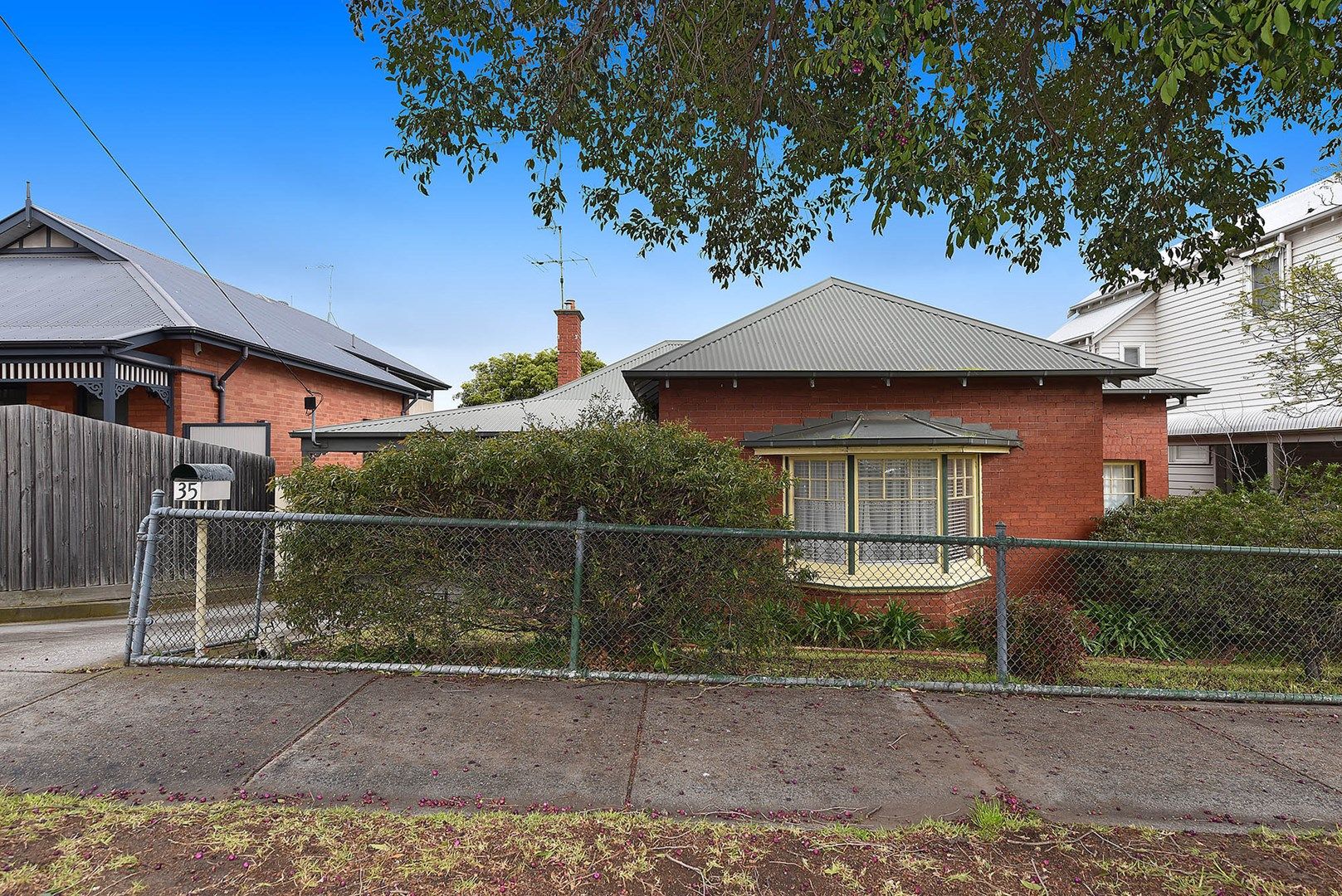 4 bedrooms House in 35 Eglinton  Street MOONEE PONDS VIC, 3039