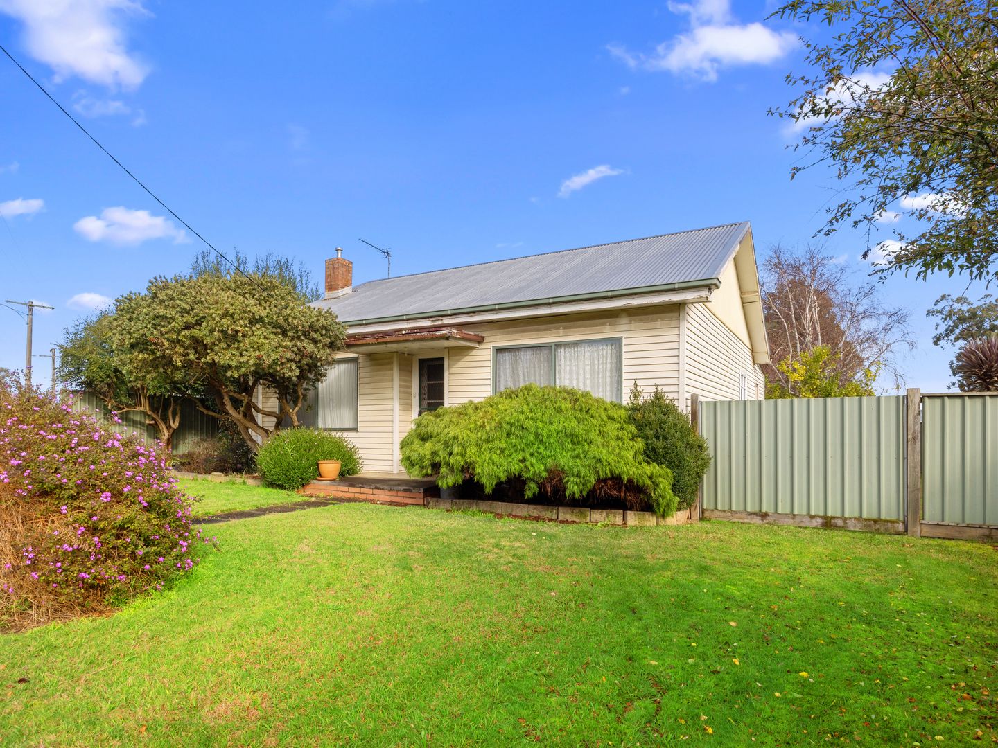 10 Brumley Street, Leongatha VIC 3953, Image 1