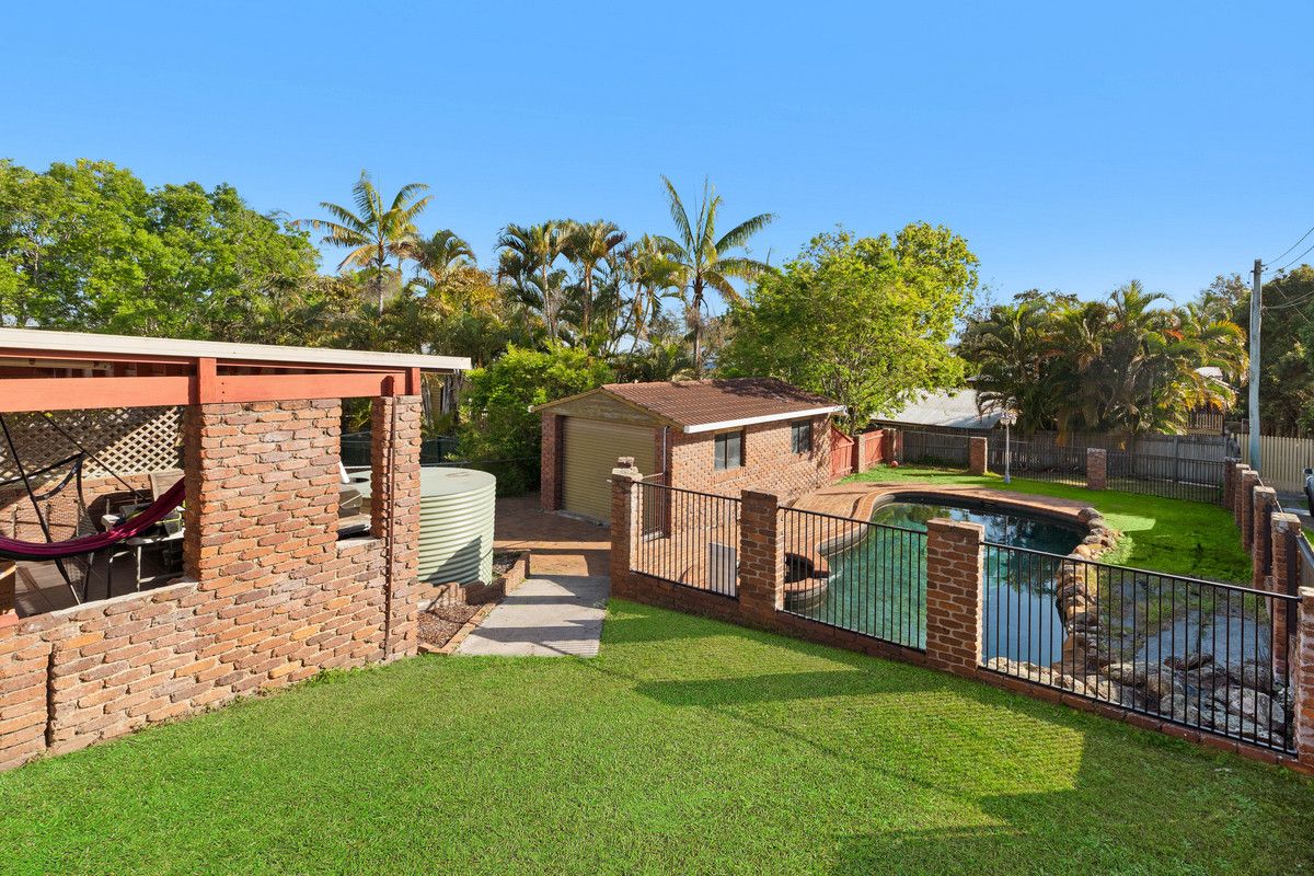 11 Sunday Street, Shorncliffe QLD 4017, Image 2