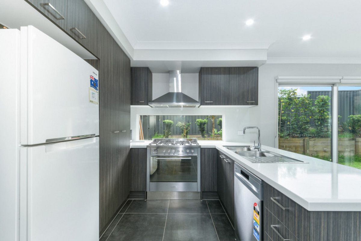 30 Ciara Street, Grantham Farm NSW 2765 House For Rent 810 Domain