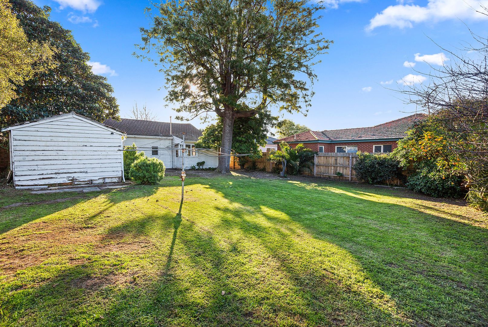 10 Lysbeth Street, McKinnon VIC 3204, Image 1