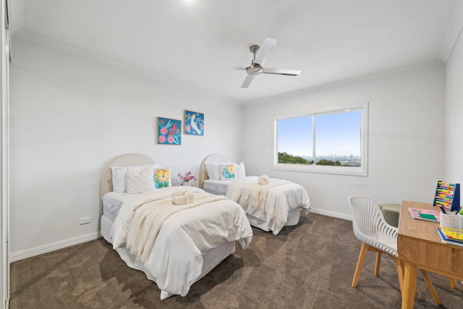 Additional image 16 of 328 Chesterfield Drive, Bonogin QLD 4213
