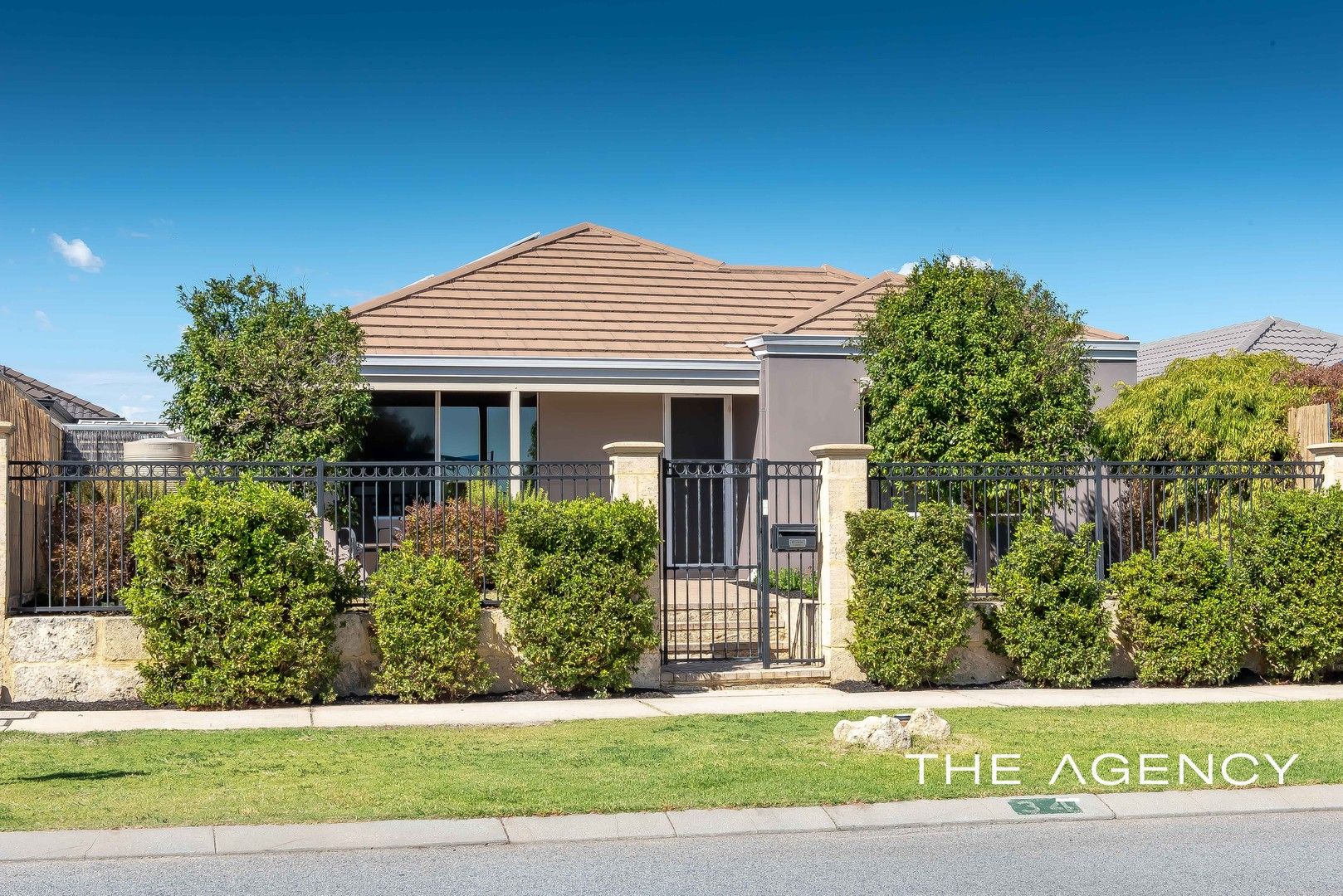 34 Amersham Crescent, Butler WA 6036, Image 0