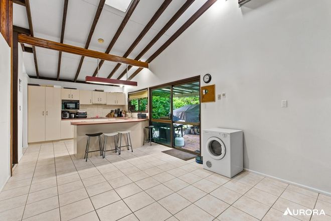 46 Van Dieman Crescent Springwood 4127 - Image 4