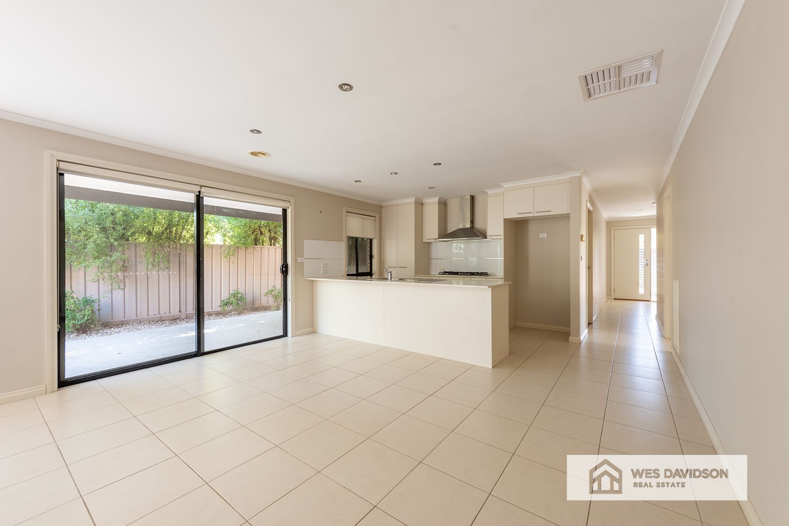 7 Matthews Court, Horsham VIC 3400, Image 2